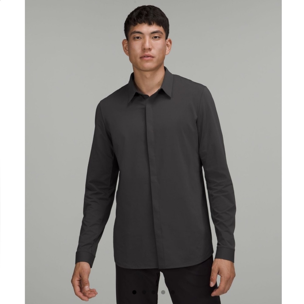 Lululemon Luxtreme Long Sleeve Shirt in Graphite Grey, Size M